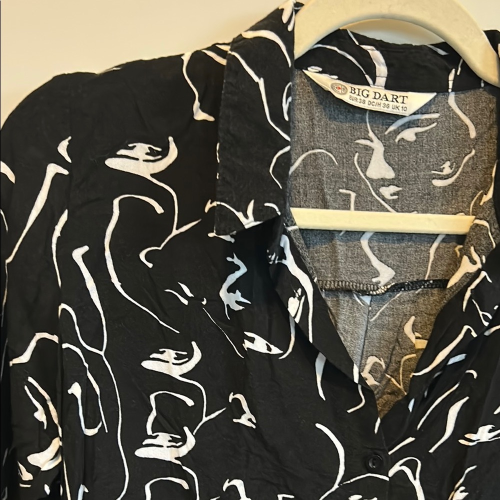 Abstract Faces Button Up Top - Picture 2 of 4